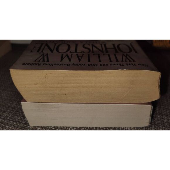 The Range Detective Series William W Johnstone paperback (2 in series) - Picture 6 of 6